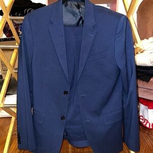 Men's Skinny Fit 2 Piece Suit H&M (36r 30w)